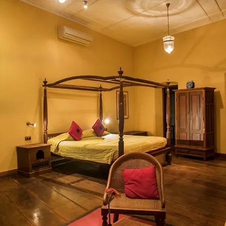 Old Harbour Hotel-3