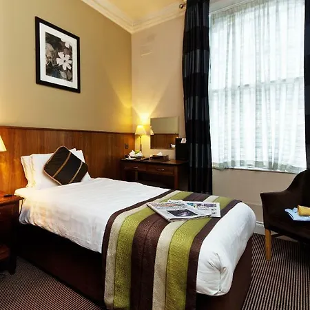 Central Hotel-3