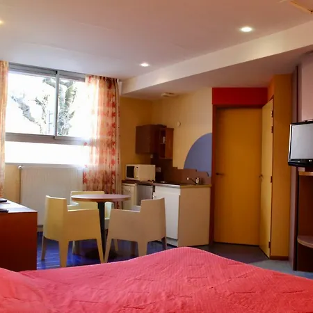 Splendid Hotel Grenoble Centre Gare-2