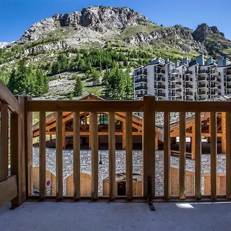 Madame Vacances Residence Alpina Lodge-3