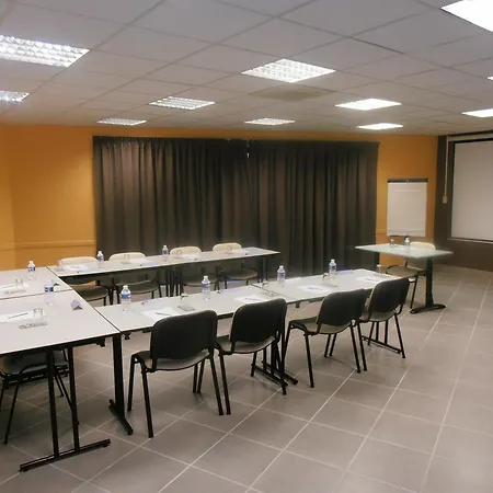 Hotel Kyriad Montauban-3
