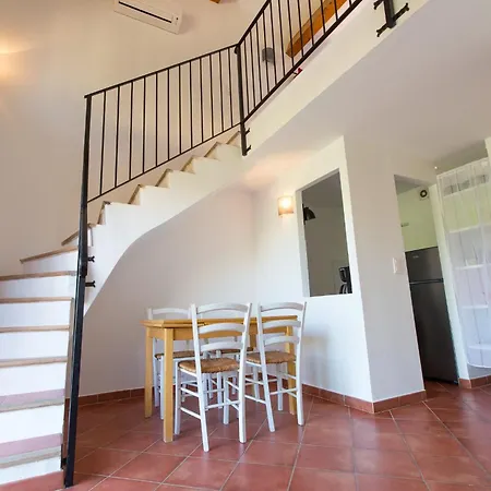 Casa Vecchia Rooms + Apartments-3