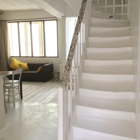 La petite maison d’à côté, au n°11-2