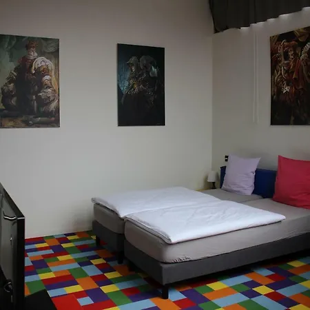 Funkey Hotel-3