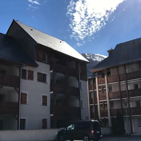 Appartement tt confort au cœur des montagnes avec vue sur les montagnes wifi-3