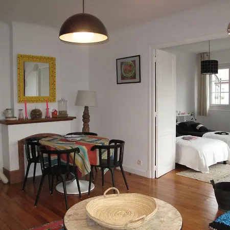 IBERIA 1 appartement T3 à 200 m de la plage avec parking privé-2
