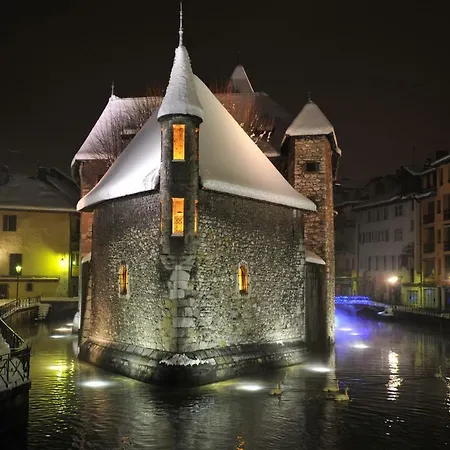 Les suites sainte claire-2