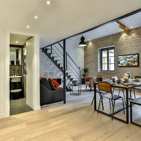 My Casa - 4 Place Massena - Duplex-3