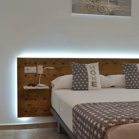 Arkadia Apartaments 2.1-2