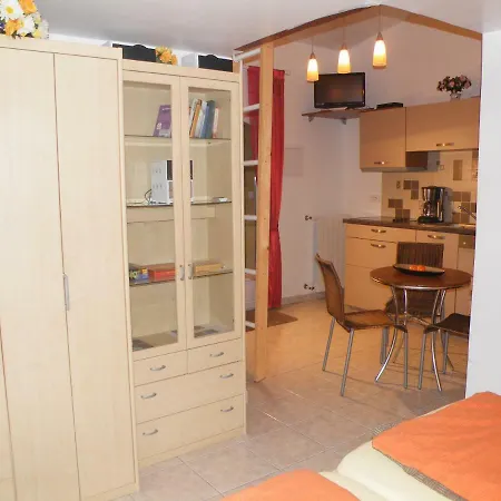 Villa Liamone Studio Fuer 3 Personen , 400 M Vom Strand, Pool, Klimaanlage-2