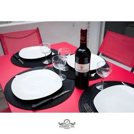La Suite T2 40M2 Avec Terrasse 1Ch-4Pers Appart Hotel Poitiers-3