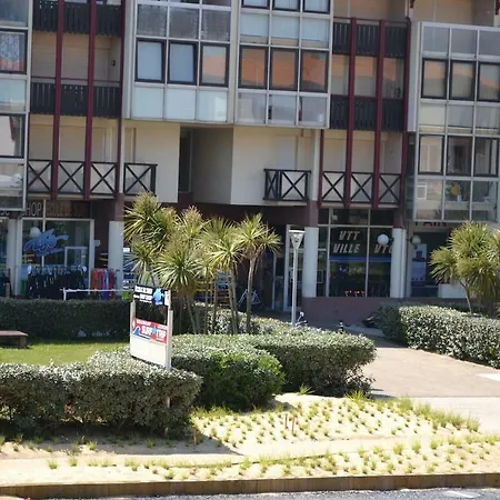 Appartement à 50m de la plage-2