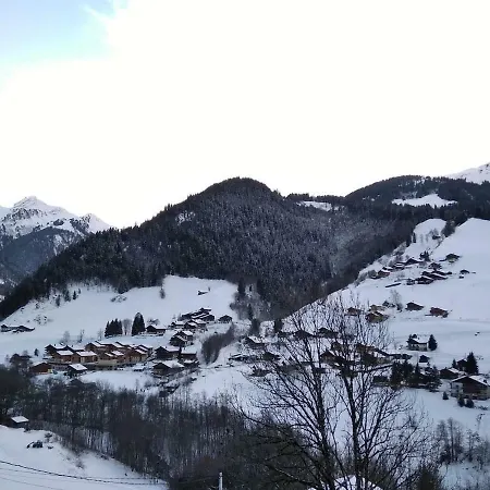 Appartement lumineux avec balcon à Arêches Beaufort-2