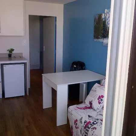 Appartement 250 mètres des pistes gourette-2