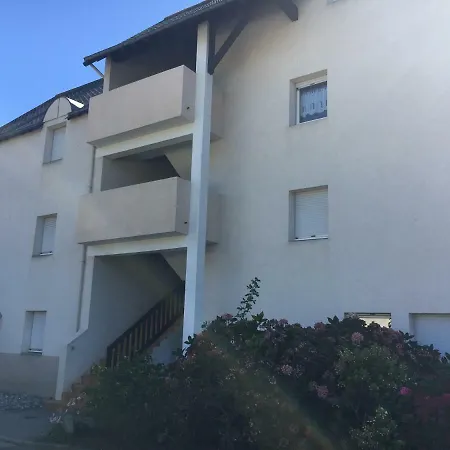 Appartement T2 Refait A Neuf, Piscine-3