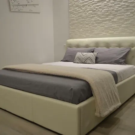 Diamond House-3
