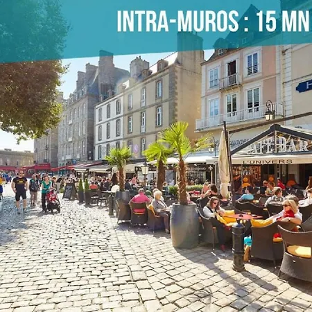 Appartement Saint Malo vue sur mer, parking vélo privé , Ferry, plage et commerces à 50 m-2