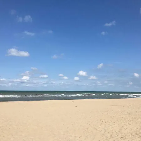Belle Rade Les Pieds Dans L'Eau-2