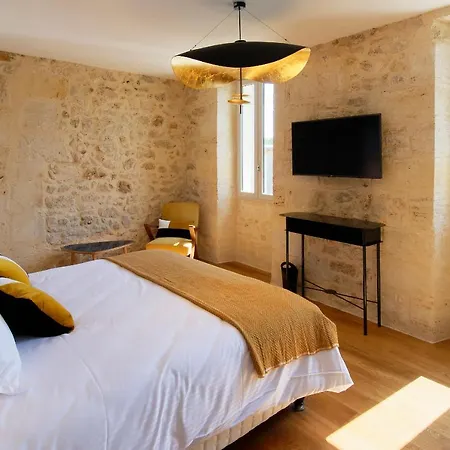 Chateau Croix De Labrie-2