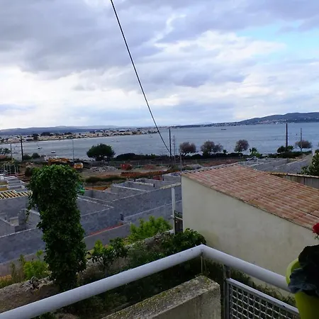 F3 avec parking le dauphin-3