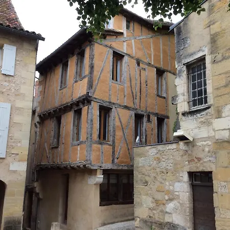 Maison De Corinne-3