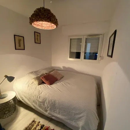 Appartement 100M De La Plage-3