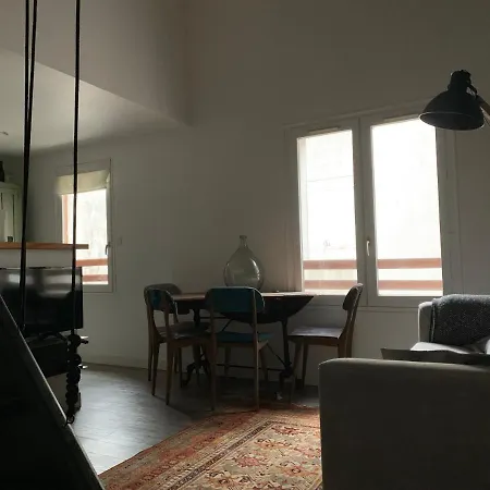 Les Apparts de Charly-Le Duplex du Marché-3
