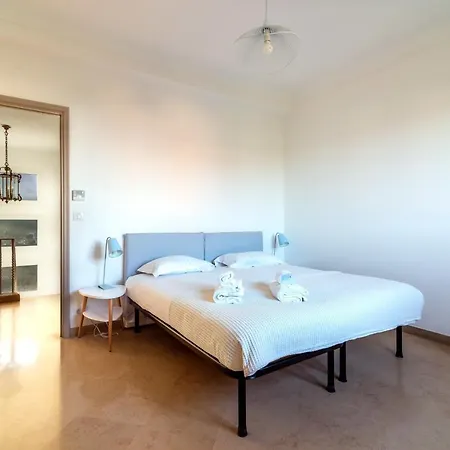 Villa Primavera Splendid Villa With Sea View In Saint-Jean Cap Ferrat-3
