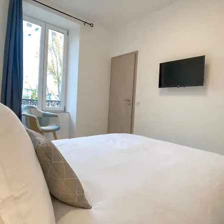 Deluxe Design - City Center Cosy Apartments-2
