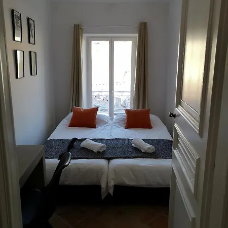 Suite Familiale Saint-Exupery-Spacieux-Hypercentre-Wifi-Velo-3