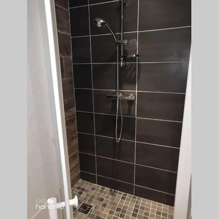 Appartement jardin a 100m de la plage et Thalasso-3