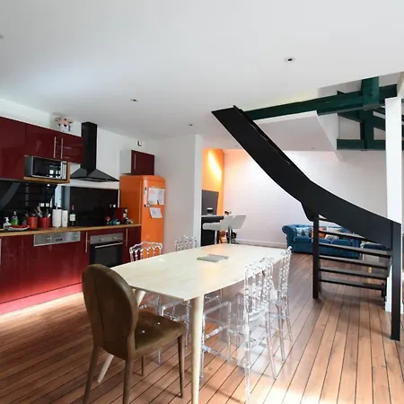 Loft Proche Hotel De Ville.-2