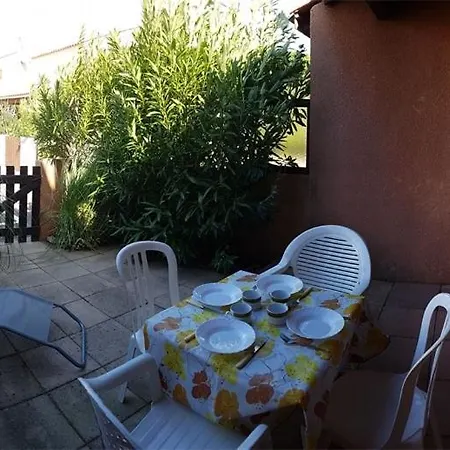 Ls176 : Villa Studio Mezzanine 4 Couchages Gruissan-3