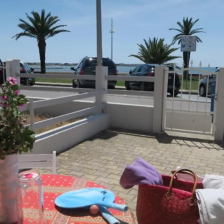 Sol-y-Days Goeland, Appartement avec terrasse front de mer et place de parking en centre-ville-3