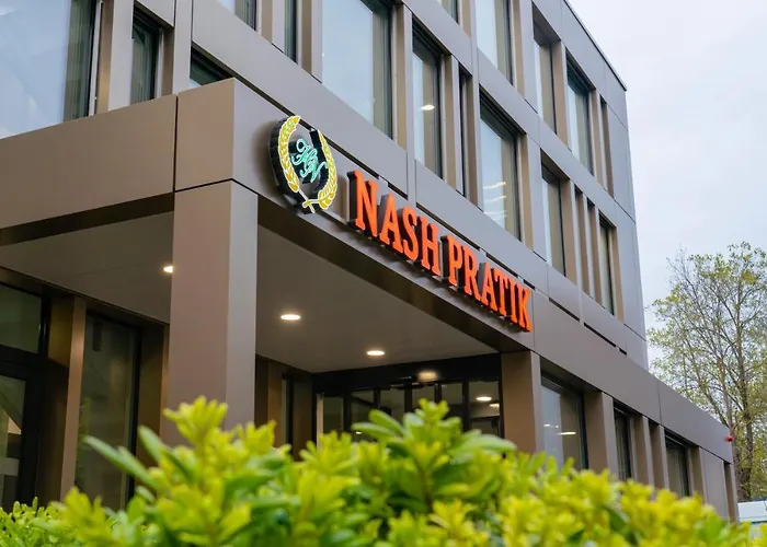 Hôtel de plage: Nash Pratik Hotel