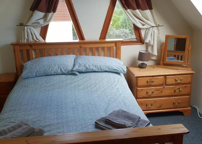 Lake Dathee Lodge
