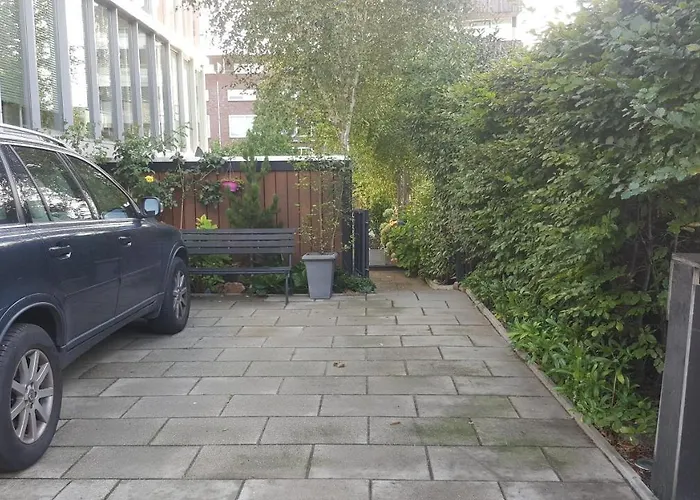 Great Canal Studio - Ac, Water View & Free Parking