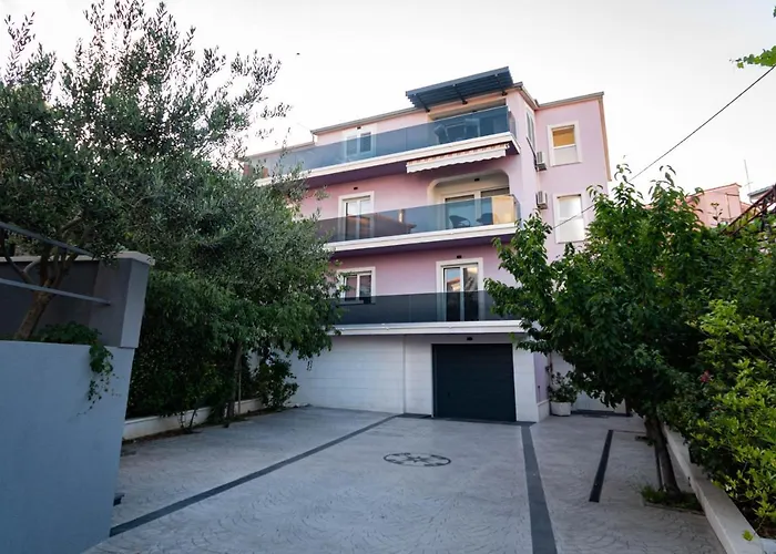 Hotel pres du College: Villa Ana