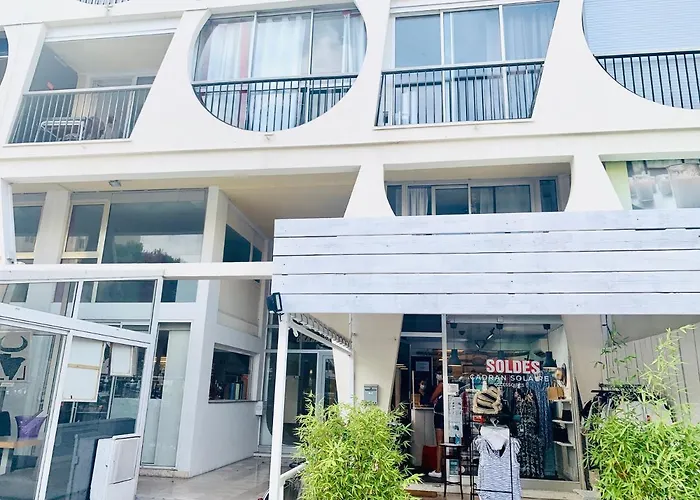 Appartement accès direct mer et de toutes commodités