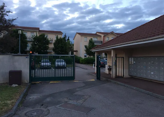 Joli Appartement 45M2 A Evreux