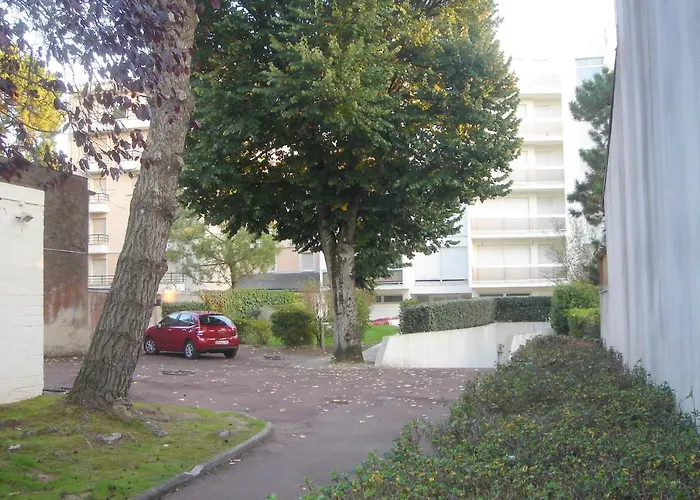 Loueurdappart - Studio Terrasse, Acces Direct Plage Benoit