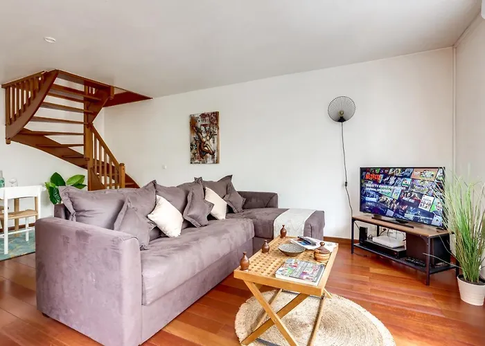 Chic Apart With Terrace And Parking