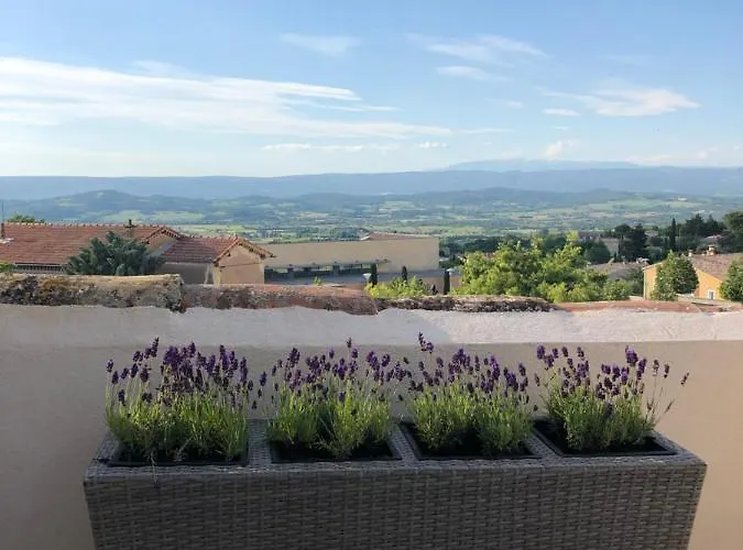 Provence Luberon Bonnieux location gite chez Marcelle