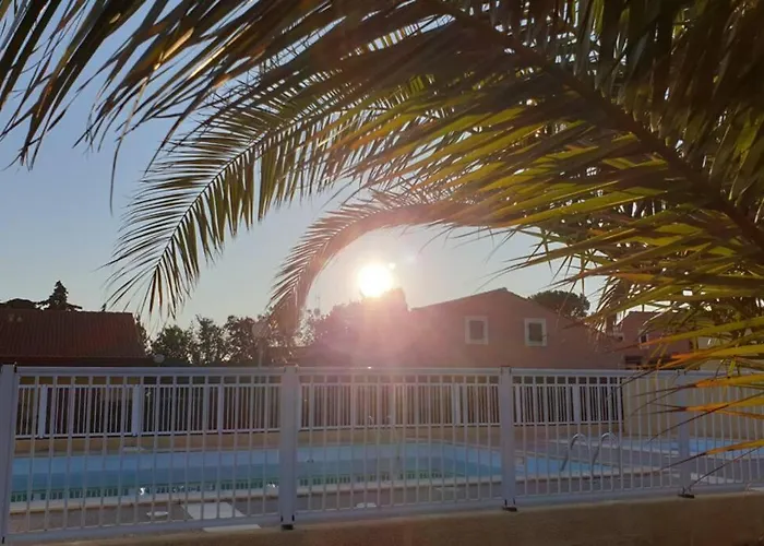 Charmant pavillon proche plage - Piscine&parking