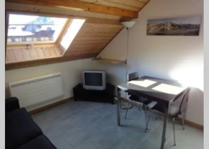 Loue studio de vacances rénové à Névache