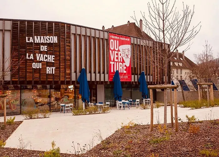Apprt Calme 2 Chambres, Proche Thermes Et Centre Ville, Parking Gratuit