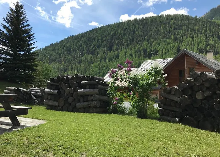 Le Taquo Hameau des Chazals Nevache Hautes Alpes