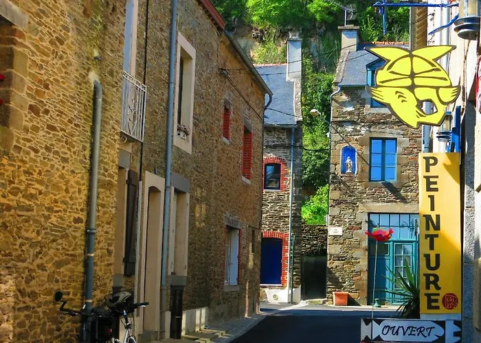 STUDIO CANCALE - PORT DE LA HOULE - classé 2 étoiles