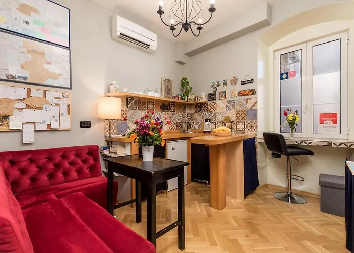 Self Catering: Captain's Guest House