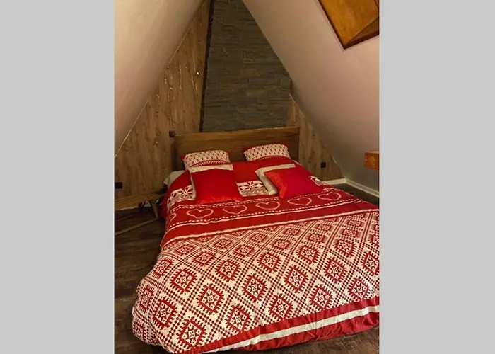 La Maison Sévigné - Appart Hôtel - N°7 Le Savoyard